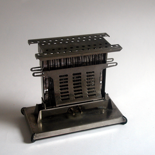 Early Universal toaster